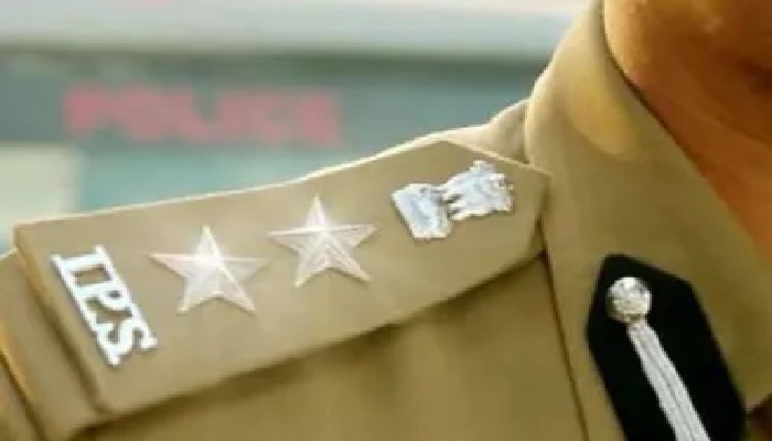 UP IPS Transfer: उत्‍तर प्रदेश में 18 IPS अफसरों का ट्रांसफर, DIG झांसी रेंज बने कलानिधि नैथानी