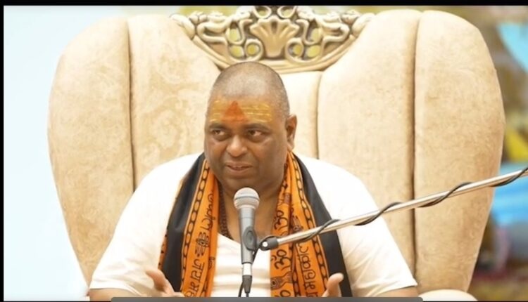 गंगा की तरह ही आप सभी को अपने मन को भी पवित्र बनाना है: करौली शंकर महादेव