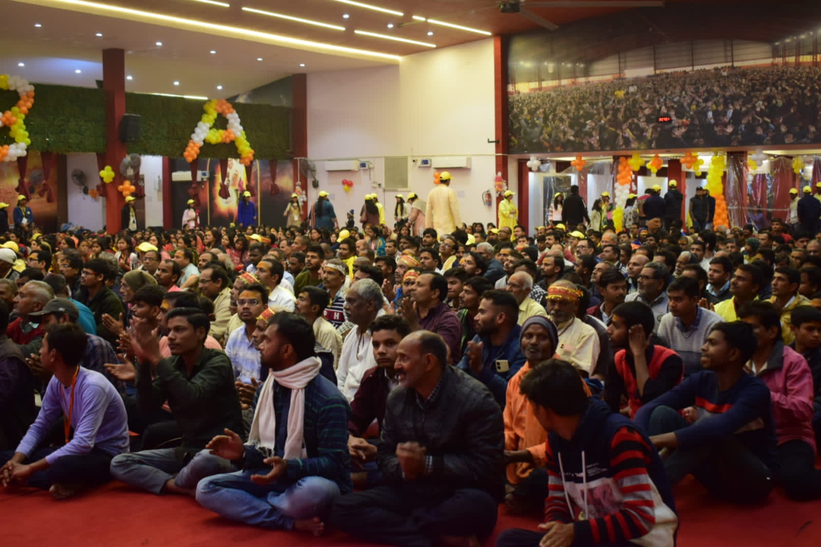 करौली शंकर महादेव धाम: पप्पू बेधड़क-सोनू महाकाल ने बाबा के चरणों में लगाई अपनी अर्जी