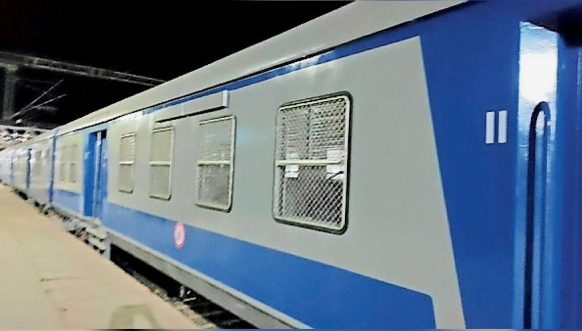 UP News: 15 मेमू ट्रेनों को पटरी पर उतारने की तैयारी, रेलवे ने कसी कमर