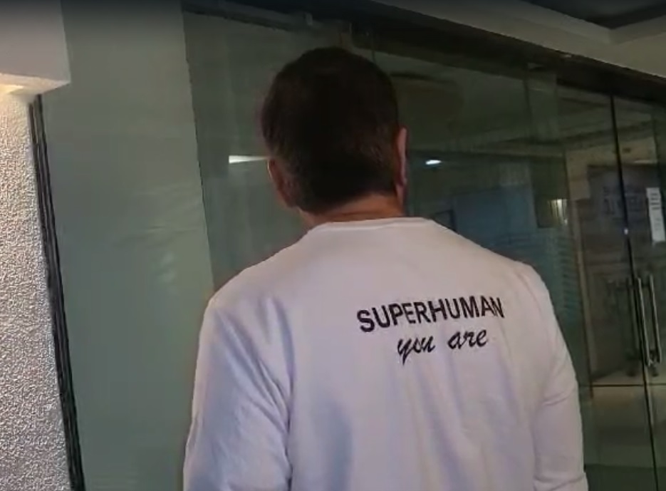 बॉलीवुड के मशहूर एक्टर खान जहांगीर खान ने खोला Super Human Bank of Talent, जानिए इसके बारे में