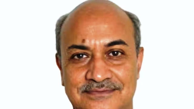 IAS दीपक कुमार