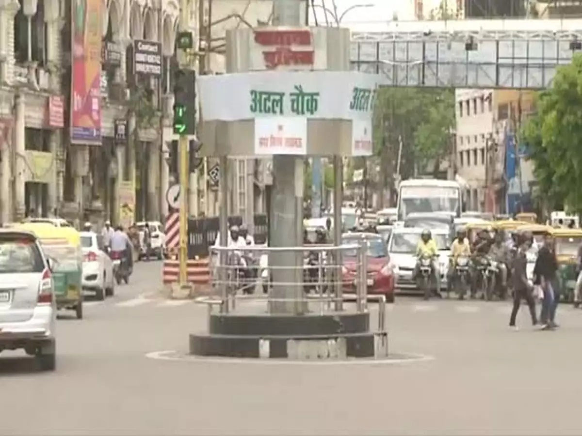 Lucknow Traffic Police: 28 नए नो-पार्किंग स्थल बनाए गएम, यातायात व्यवस्था को दुरूरस्त करने के लिए बना प्लान