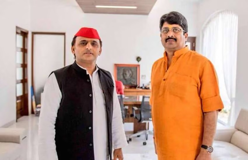 Raja bhaiya Meets Amit Shah