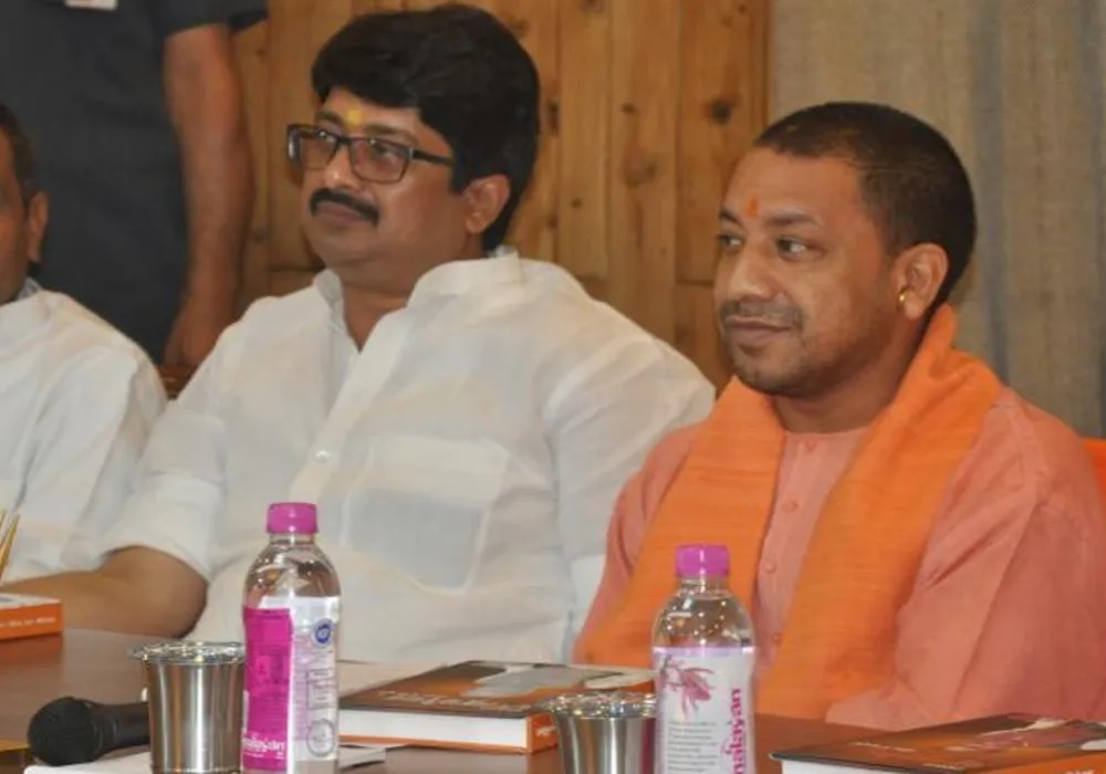 Raja bhaiya Meets Amit Shah