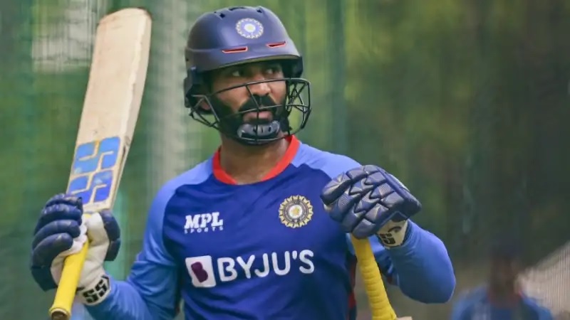 Dinesh Karthik Retires