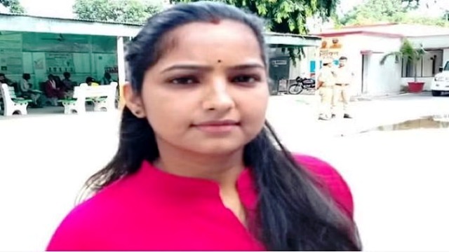 यूट्यूबर साक्षी मिश्रा