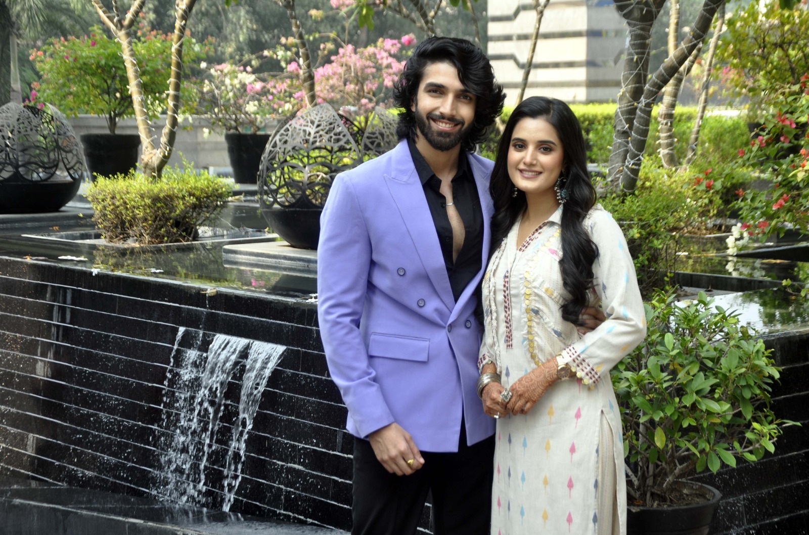 Jaane Anjaane Hum Mile