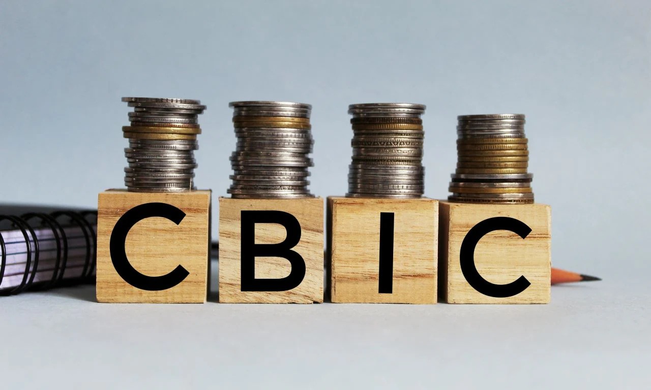 Banks और NBFC द्वारा लगाए गए दंडात्मक शुल्क पर GST नहीं: सीबीआईसी का स्पष्ट बयान