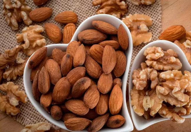 Almonds or walnuts