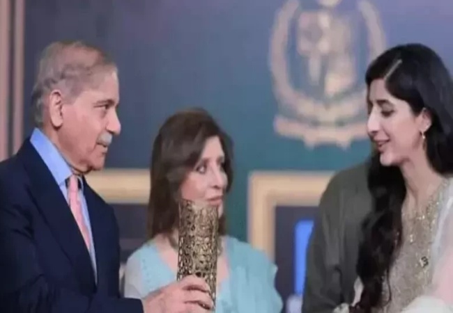 Mawra Hocane PM Shehbaz Sharif