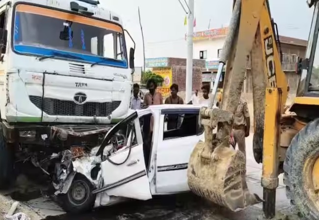 Kaushambi road accident