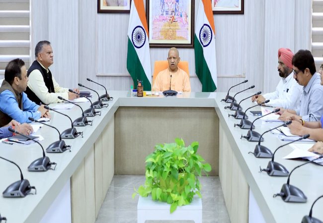 yogi adityanath displaced families