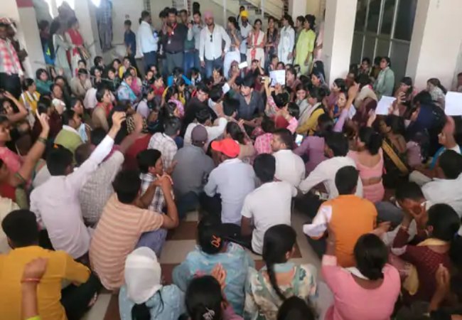 Azamgarh Demonstration