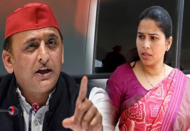 Puja Pal Akhilesh Yadav