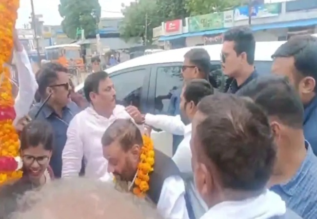 attack on Swami Prasad Maurya