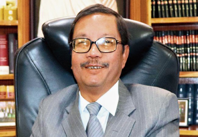 Dr. Donkupar Roy Lapang