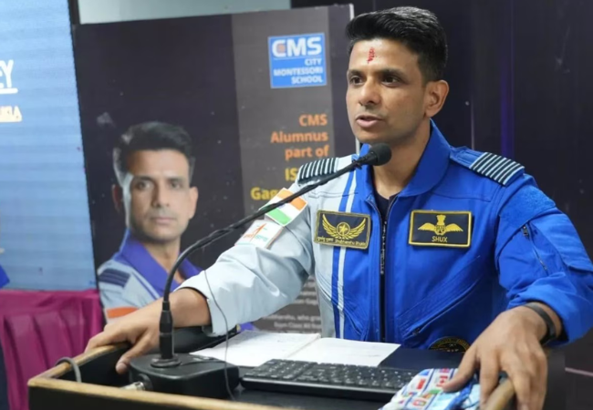 अंतरिक्ष यात्री शुभांशु शुक्ला