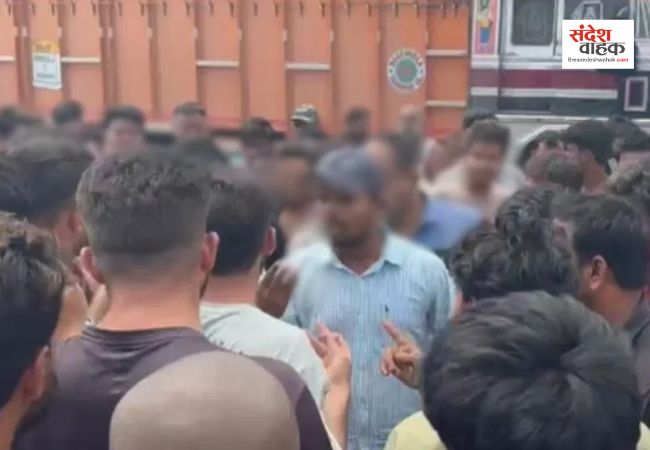 Chitrakoot News: चित्रकूट में ट्रक निकलवाने के नाम पर वसूली, एसआई समेत तीन पुलिसकर्मी निलंबित