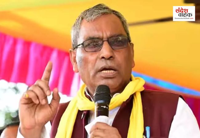 आजम खां जहां रहेंगे, उसका फायदा होगा, BJP इनके खिलाफ नहीं: ओमप्रकाश राजभर