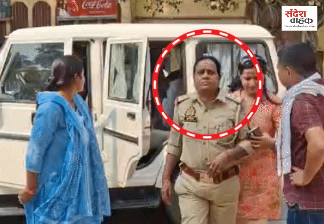 Varanasi News: दस हजार की रिश्वत लेते महिला थाना प्रभारी रंगे हाथ गिरफ्तार