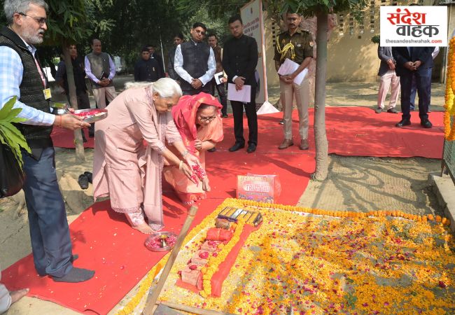 Governor Anandiben Patel