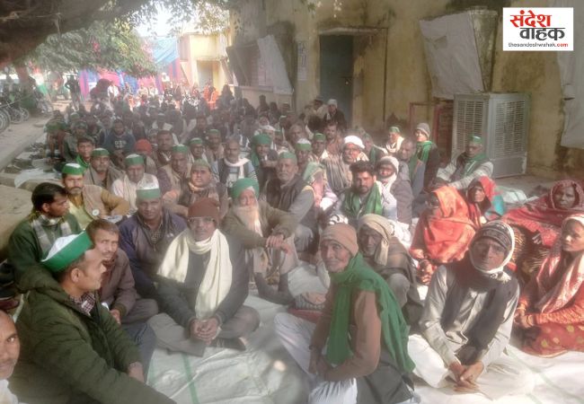 Aonla Tehsil farmers protest