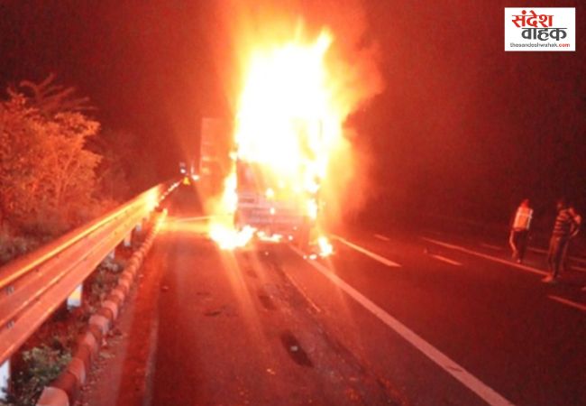 Delhi-Mumbai Expressway Accident