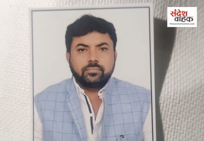 लखनऊ में कांग्रेस को बड़ा झटका, मिराजुद्दीन सिद्दीकी के नेतृत्व में 50 कार्यकर्ताओं ने दिया इस्तीफा