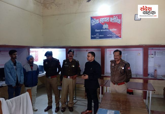 देवरिया जिला जेल का औचक निरीक्षण, बैरकों से लेकर रसोई तक की जांच, सचिव ने दिए ये निर्देश