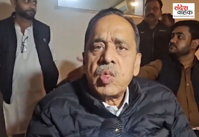 Lucknow News: सपा में शामिल होंगे नसीमुद्दीन सिद्दीकी, 15 फरवरी को अखिलेश यादव दिलाएंगे सदस्यता!