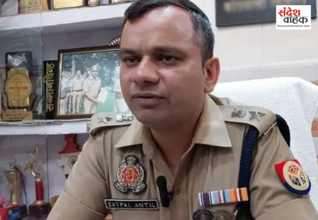 Moradabad News: पुलिसवालों ने कारोबारी से की अवैध वसूली, एसएसपी ने सर्विलांस सेल प्रभारी समेत 5 को किया सस्पेंड
