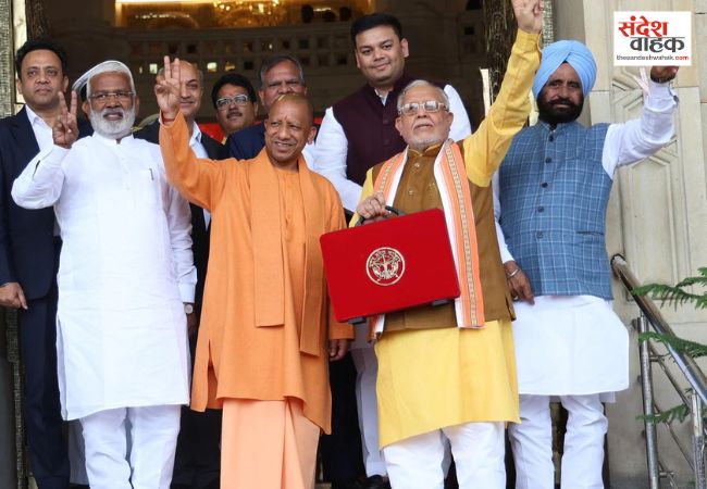 यूपी का 9.12 लाख करोड़ का मेगा बजट, नौकरियों की बौछार, किसानों को मुफ्त बिजली और युवाओं के लिए 10 लाख रोजगार का वादा