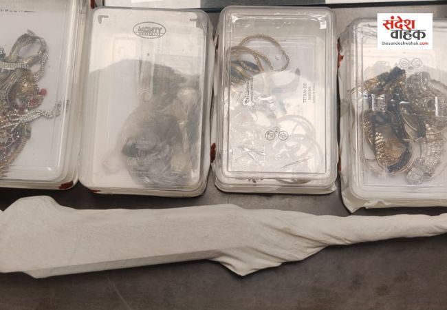 लखनऊ में 'रैकी कर चोरी' करने वाला गैंग दबोचा, एल्डिको उद्यान-2 में हुई बड़ी चोरी का खुलासा