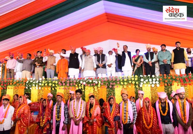 सिद्धार्थनगर: एक ही छत के नीचे गूंजी शहनाई, निकाह और मंत्रों की आवाज, 267 जोड़ों ने शुरू की नई जिंदगी