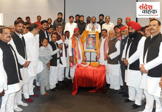 सपा कार्यालय में मनाई गई संत गाडगे जयंती: अखिलेश बोले- घोटाले और भ्रष्टाचार का पर्याय बनी सरकार