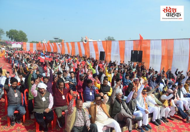 बरेली: आंवला में 'विराट हिंदू सम्मेलन' की गूंज, जाति-पाति भूलकर एक होने का संकल्प