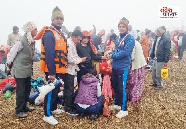 माघ मेला 2026: सुरक्षा का अभेद्य किला बनी यूपी पीएसी, अपनों से बिछड़े बच्चों को मिलाया
