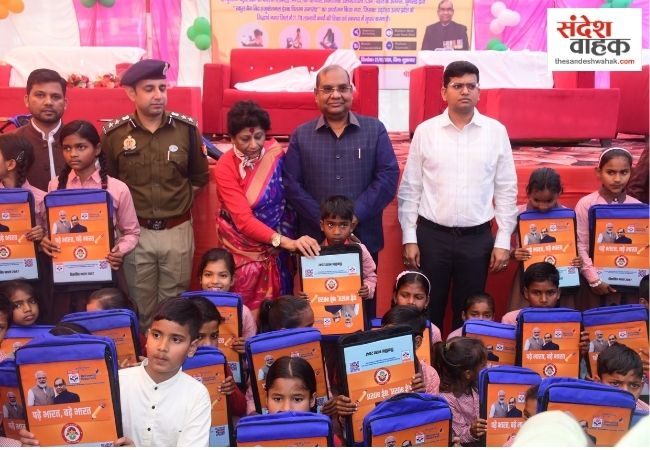 सिद्धार्थनगर: पूर्व DGP व सांसद बृजलाल ने दी स्वास्थ्य और शिक्षा की दोहरी सौगात