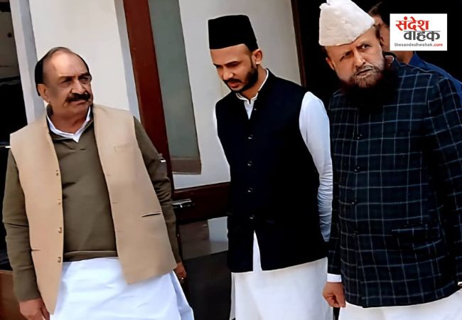 संभल सपा में 'दोस्ती' का अंत? सांसद के पिता ने ठोंकी ताल, बोले-  2027 में मैं लड़ूंगा चुनाव