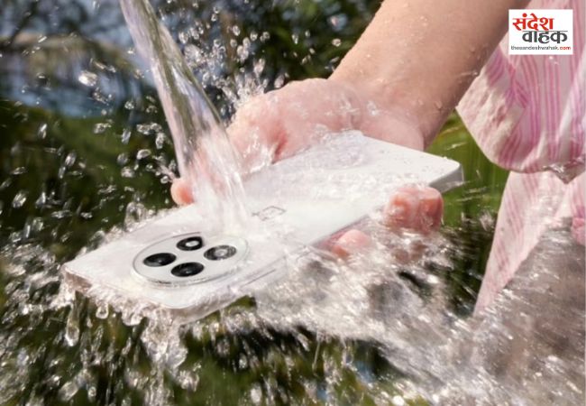 OnePlus 13R पर भारी गिरावट, 5 हजार रुपये सस्ते में मिल रहा है 50MP कैमरा और दमदार बैटरी वाला यह फोन