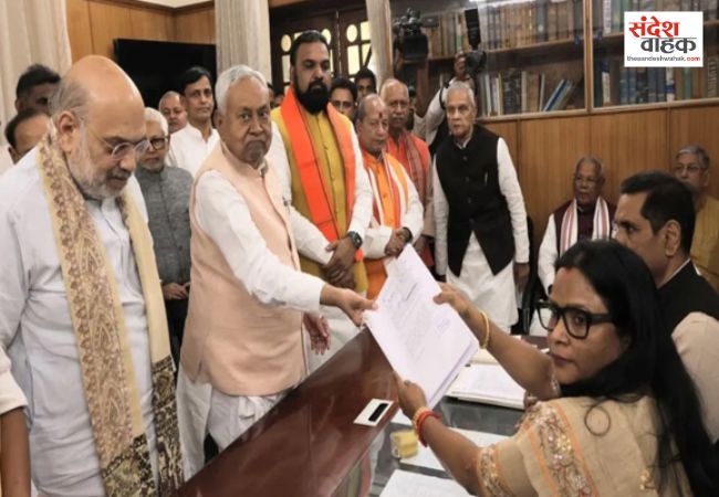 नीतीश कुमार ने राज्यसभा के लिए भरा पर्चा, अमित शाह की मौजूदगी में NDA के 5 उम्मीदवारों ने किया नामांकन