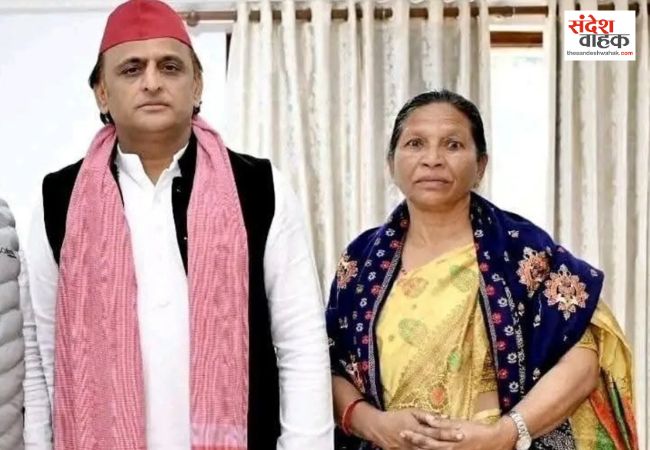 यूपी फतह के लिए अखिलेश का मास्टरस्ट्रोक, फूलन देवी की बहन रुक्मणी निषाद को सौंपी महिला सभा की कमान