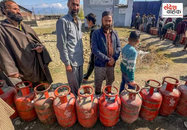 गैस बुकिंग के लिए एजेंसी के चक्कर काटना बंद, अगर फोन नहीं लग रहा, तो अपनाएं ये 4 आसान तरीके