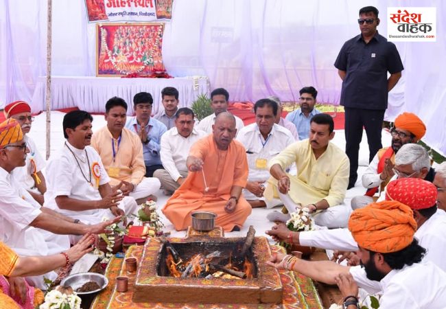 भारत की नींव को कमजोर कर रही जातिवाद की राजनीतिः सीएम योगी