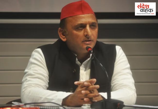 UP में 'सिलेंडर' पर घमासान, अखिलेश का तंज- डिप्टी नहीं, 'डिलीवरी' चीफ मिनिस्टर बनें केशव प्रसाद मौर्य