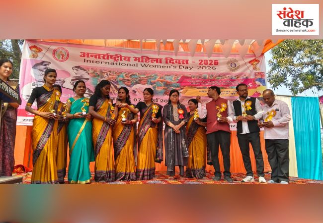 Kushinagar News: सुकरौली ब्लॉक प्रमुख बोलीं- शिक्षित महिला ही बदलेगी समाज की तस्वीर  