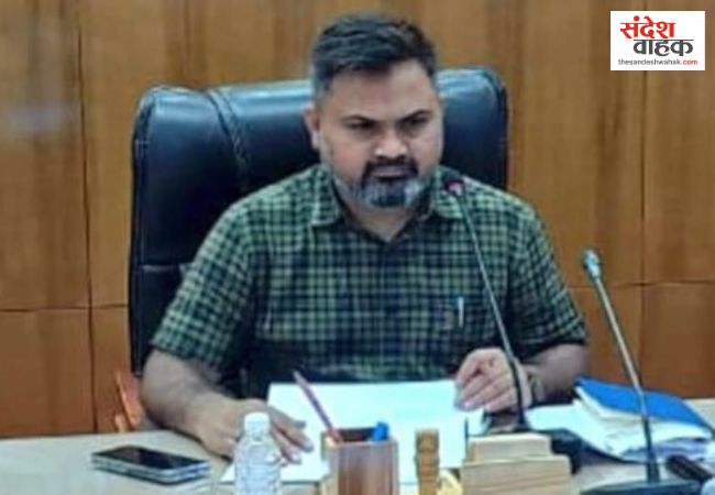 Kushinagar News: बढ़ती गर्मी को देख प्रशासन अलर्ट, DM महेंद्र सिंह तंवर ने जारी की 'फायर एडवाइजरी'
