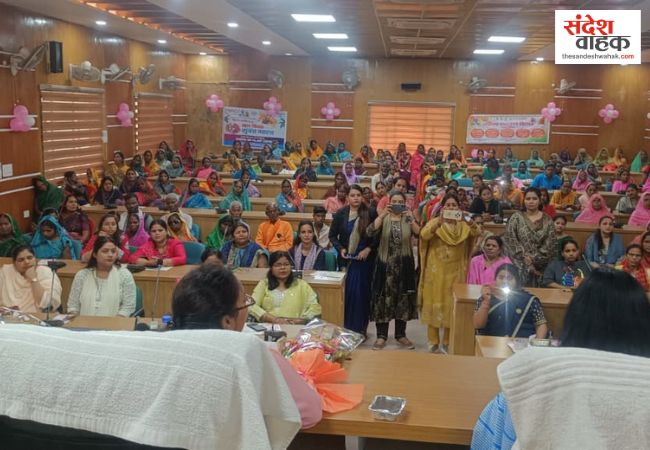 Kushinagar News: CDO वंदिता श्रीवास्तव ने भरी हुंकार- शिक्षा ही महिलाओं को बनाएगी आत्मनिर्भर