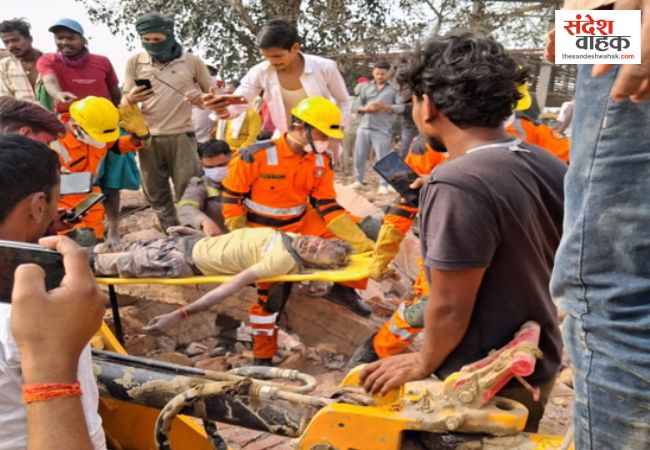 Prayagraj News: अमोनिया टैंक फटने से कोल्ड स्टोरेज जमींदोज, 8 मजदूरों की मौत, रेस्क्यू जारी